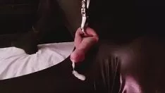 चलाएँ टाइटवाइटनट्सअलविदा