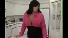 تشغيل يتم وضع أم وابنها على كل واحد بشكل غير عادي للغاية
