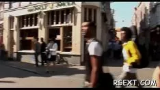 Afspelen Aangename slappe manoeuvre en krijgt haar gladgeschoren bollix verslagen