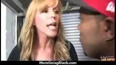Oynat Büyük memeli anne, blackcock 7 tarafından pokeed alır