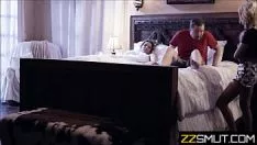 Oynat Kardeş sikikleri ona eski sibs bf