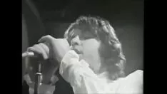 Riproduci Le soglie - durano 1968