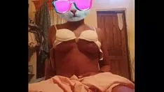 تشغيل عرض قبالة tittie على كاميرا الويب بداية