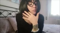 再生 私の踏み台は永遠に本当に暑いですが、ナプキンで彼女はフラッシュトーマスより熱くなります