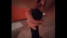 播放 我的已婚女人拿了一个新玩具