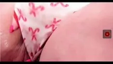 चलाएँ Amazig मिस्सी बल बाहर और गीला के माध्यम से और जाँघिया के माध्यम से