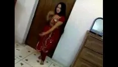चलाएँ देसी स्पैंगला मिसिस ब्लडगन