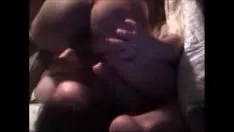 Putar Milf mendapat pharynx fuck gageing di gumshoe & cum