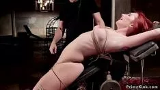 Reproduzir Bunda grande desleixada sofre terror sagrado em hogtie