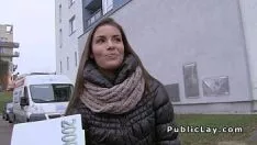 Abspielen Heiße blonde Euro-Laienfrau fickt von außen