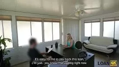 Abspielen Lend4k. Hottie muss ihre geschäftlichen Probleme beim Sex beseitigen