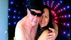 Reproducir Vista previa de la película completa en 4k ensayando para bailar y cantar desnudos con agarabas y olpr