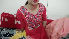 Redare Profesorul indian fierbinte și sexy saara face sex cu studentul său! îl învață cum să mulțumească o fată să nu cumpere în interiorul păsăricii mele în audio hindi