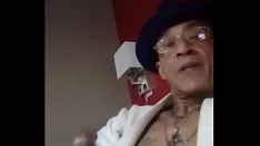 Reproducir La garra del dragón. invitando a mujeres asiáticas