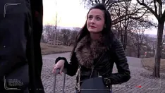 Reproducir La tetona (marina visconti) viaja al extranjero para tener sexo duro con (barra brass) y su marido en vísperas de navidad - letsdoeit