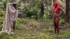 Putar Memek berbulu eboni latina di threesome hardcore dengan dua teman sekamar kuliah - saya suka menghisap penis hitam besar