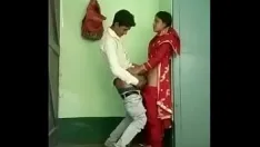 تشغيل الهندي الساخنة جبهة تحرير مورو الإسلامية bhabhi ممارسة الجنس xxx مع الأبرياء الصبي