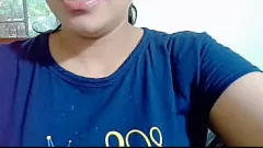 Play Steamy Encounter with a Mature Indian Aunty and her Big Ass