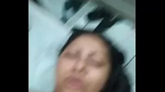 Reproduzir Hardcore Indian Babe pega sua buceta apertada fodida com um pau monstro