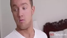 Jouer Je me fais baiser le gros cul de mes soeurs